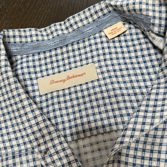 Tommy Bahama Blue Checkered Short Sleeve 100% Silk Men’s Button Up Shirt, Medium - Picture 6 of 12